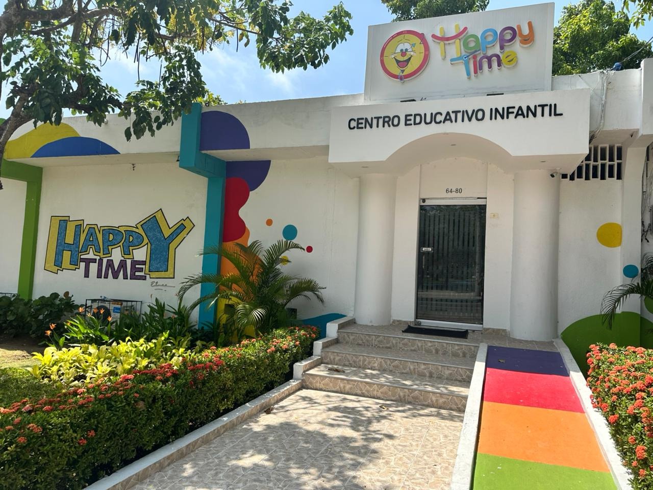 Fachada de Happy Time
